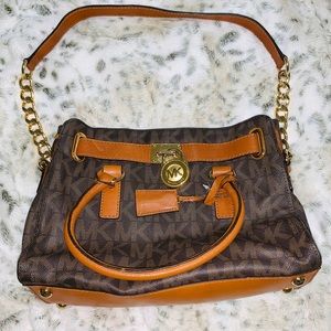 Micheal Kors handbag